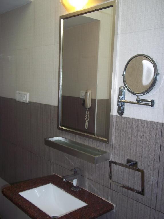 Akshay Inn Chennai Esterno foto